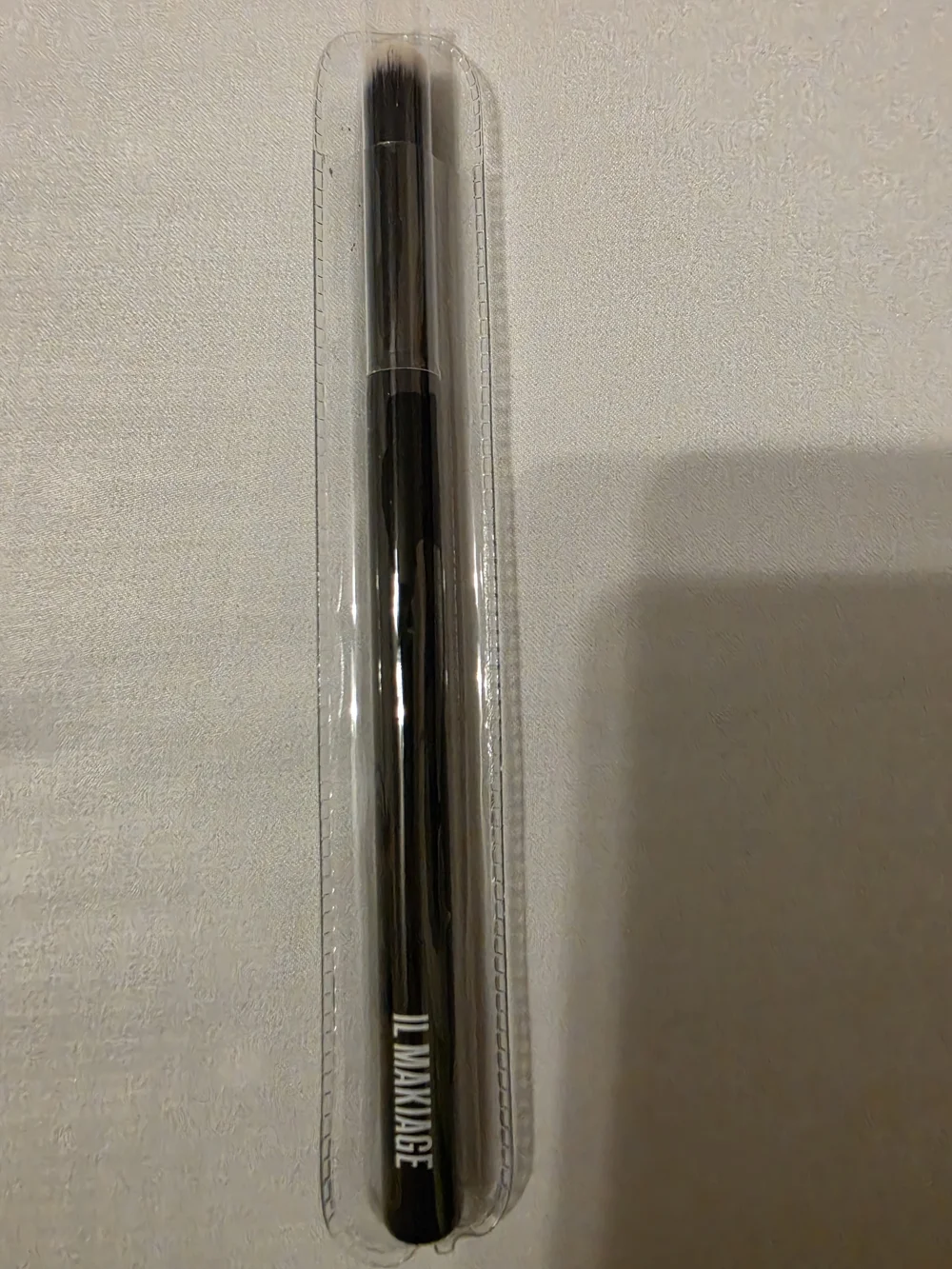 Il Makiage Concealer Brush